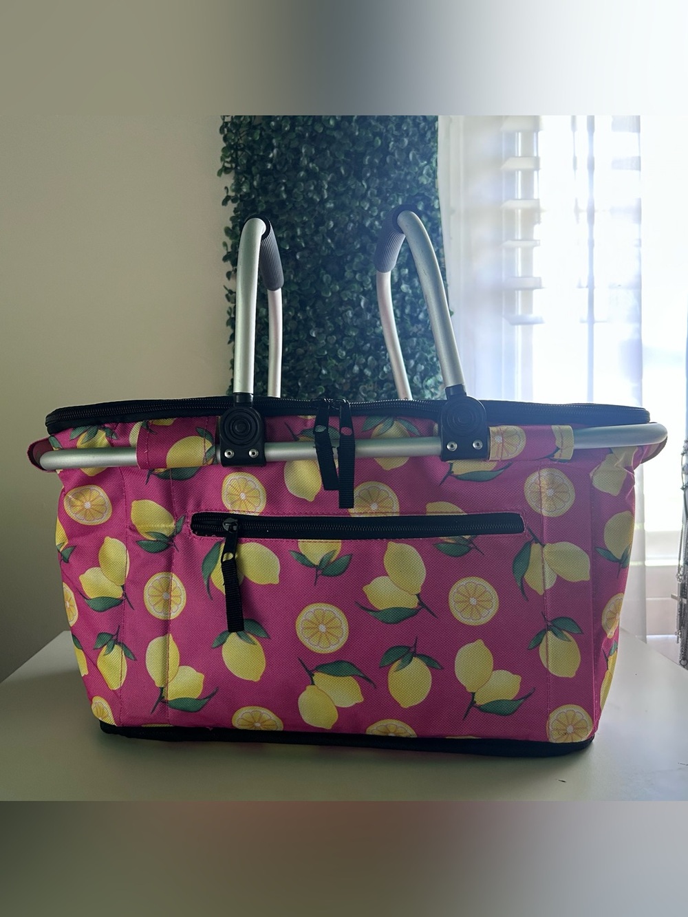 Pink Lemon Print insulated picnic bag